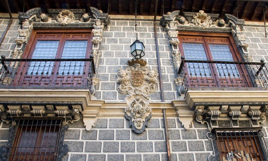 格拉纳达夜生活,格拉纳达在哪里