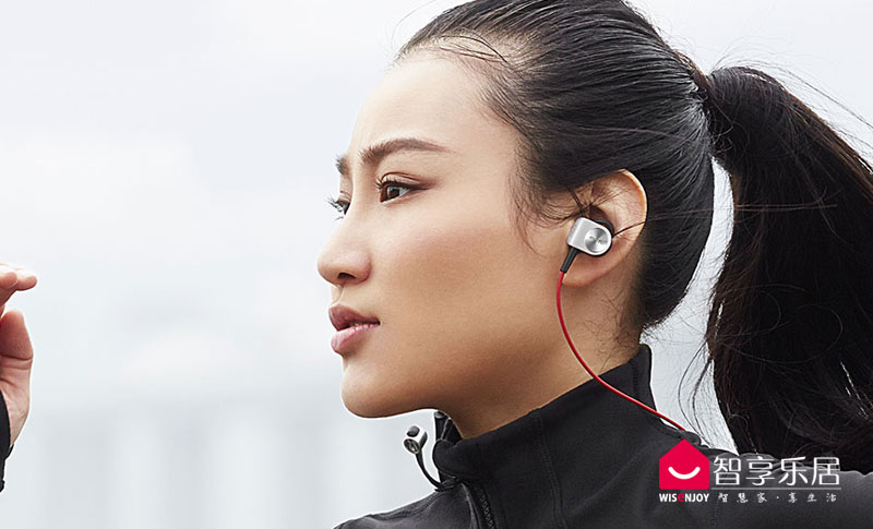最适合日常和运动的耳机类型,戴耳机运动有什么危害