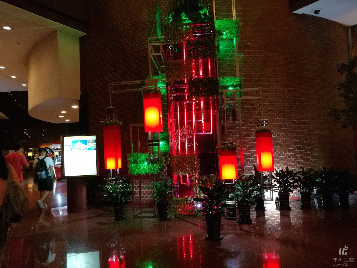 荣耀8今年值得买吗,荣耀8真机评测