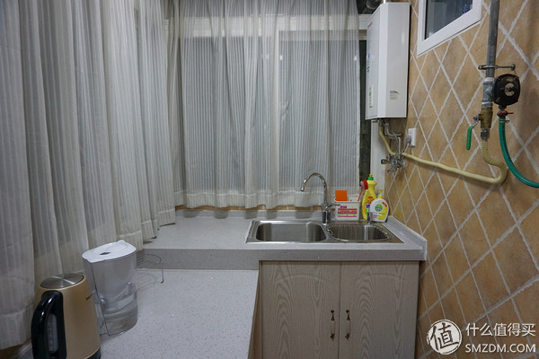 我家的老瓦房怎么改造,88平米厨房装修改造翻新视频