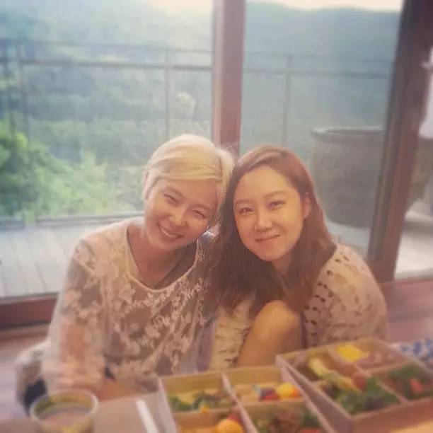 只要长得好看穿什么都好看,想要气质和漂亮就这么穿