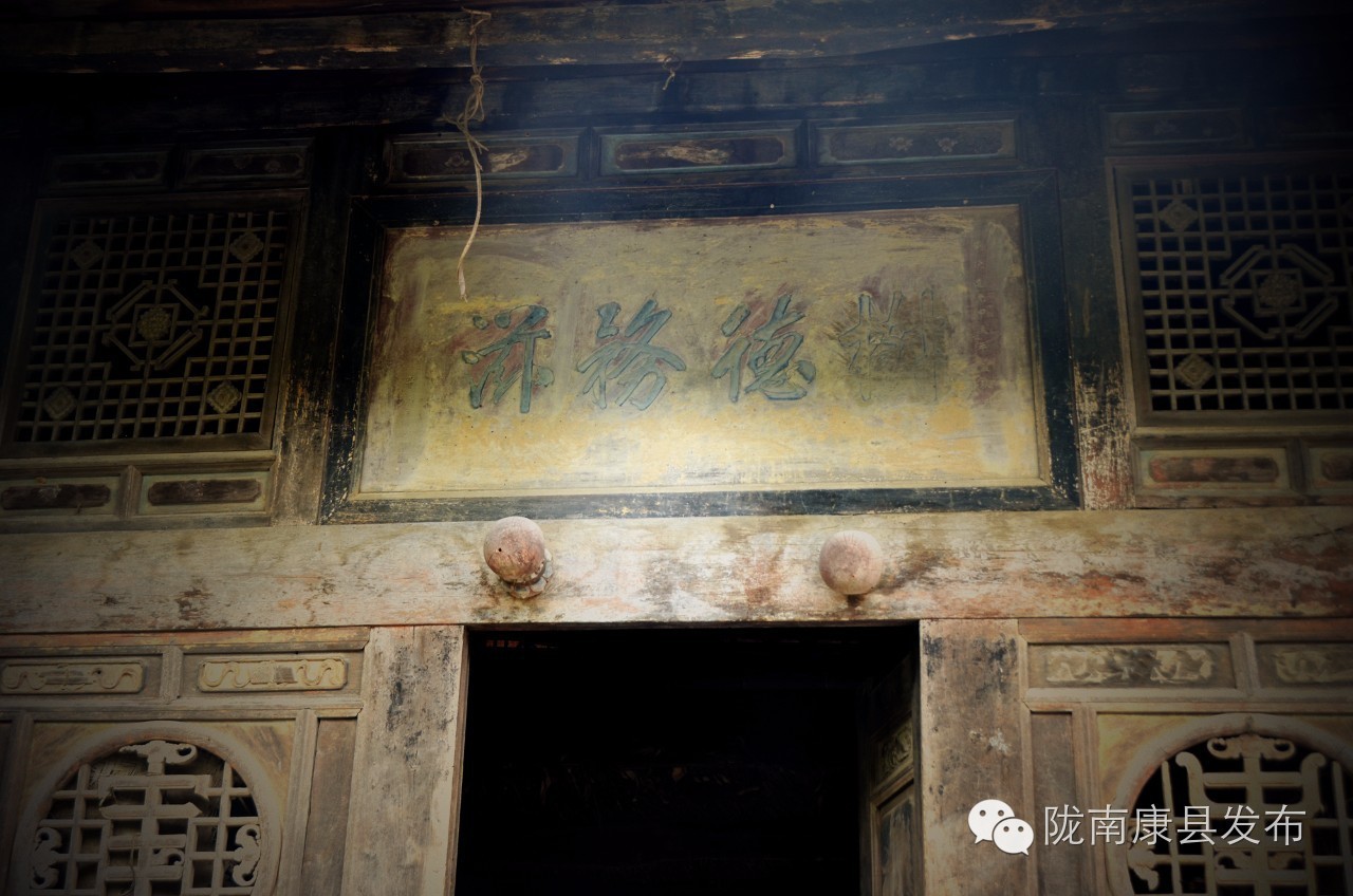 古村焕新颜，乡愁留心间