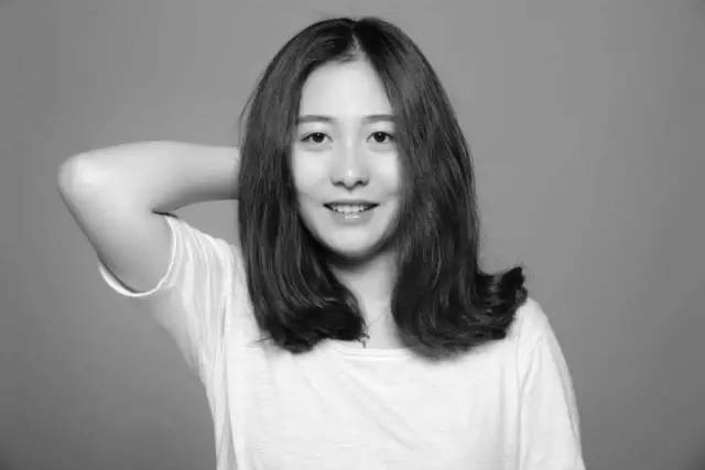 本可养尊处优，她却苦逼创业，用线上线下玩转K12