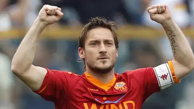 托蒂点球视频,点球顶级扑救