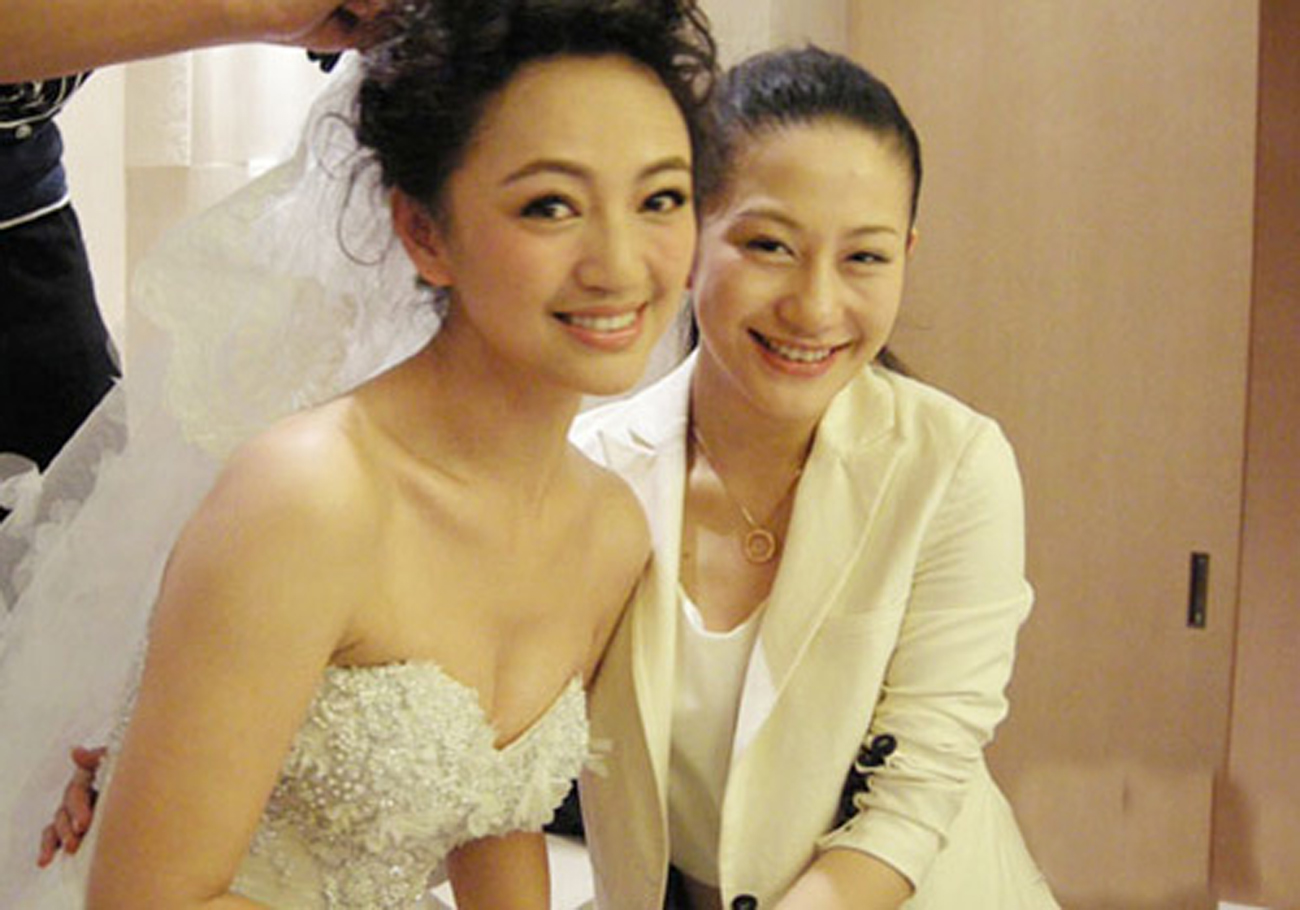 兰玉一年设计多少款婚纱,蓝玉设计过的婚纱