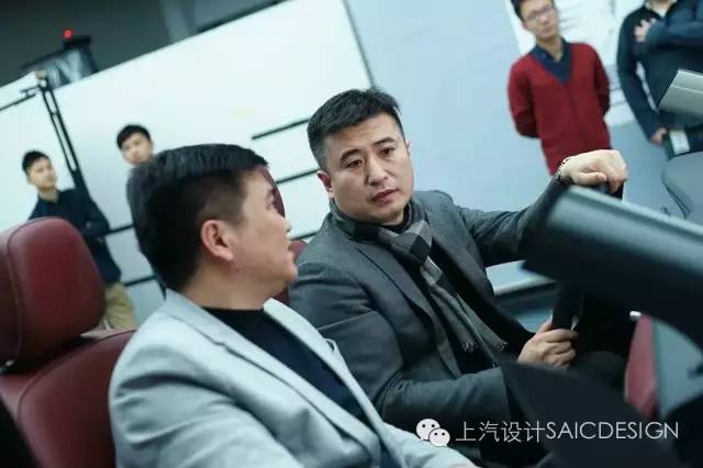 荣威2016rx5互联网自动版,荣威全新rx5模型