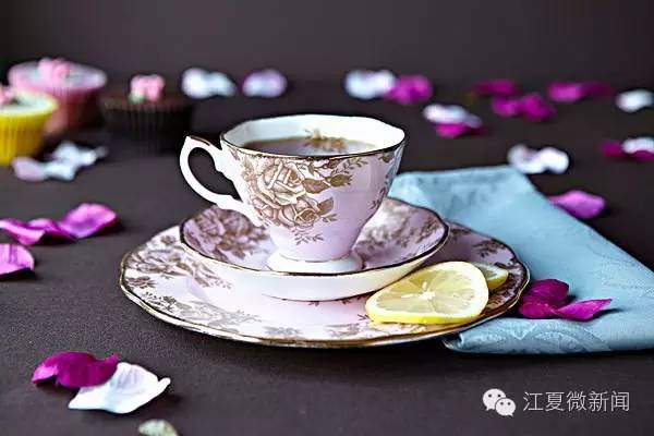 王清华与陈邂馨,陈邂馨东西湖