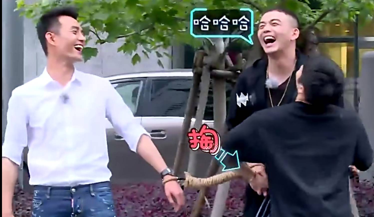 小包总蚝油喝多了还是智商欠费？！蠢（meng）成这样！