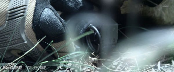 战争电影中的经典枪械,电影战狼中的一些枪械