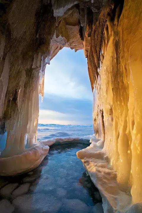 比东南亚划算还免签,只要1W,就能到俄国最美的贝加尔湖!