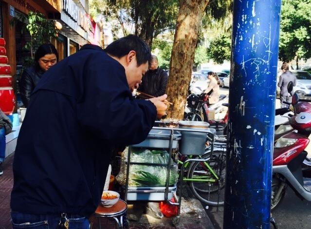 昆明最火网红卤面馆,昆明大观楼附近好吃卤面