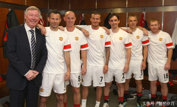 贝克汉姆足球传奇,万人迷贝克汉姆精彩前五入球