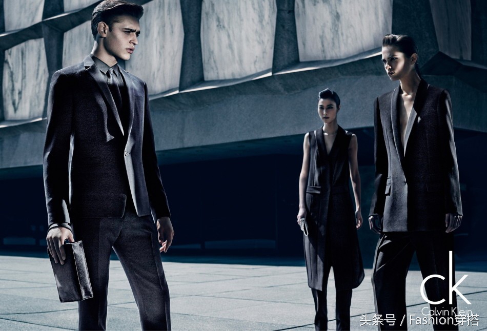 十大知名西服套装品牌排行榜 (高档男装西服品牌大全排行榜)