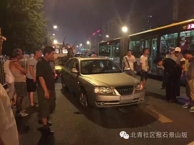 伊兰特过颠簸路面甩尾,伊兰特跑高速被追