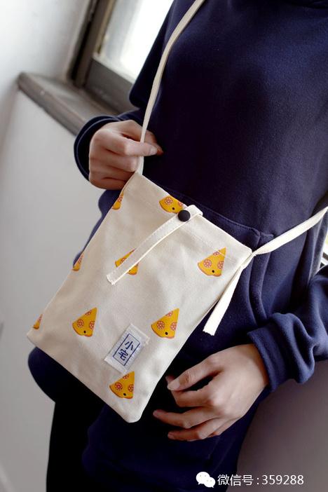 适合夏天背的斜挎小包,铁链斜挎小包夏日