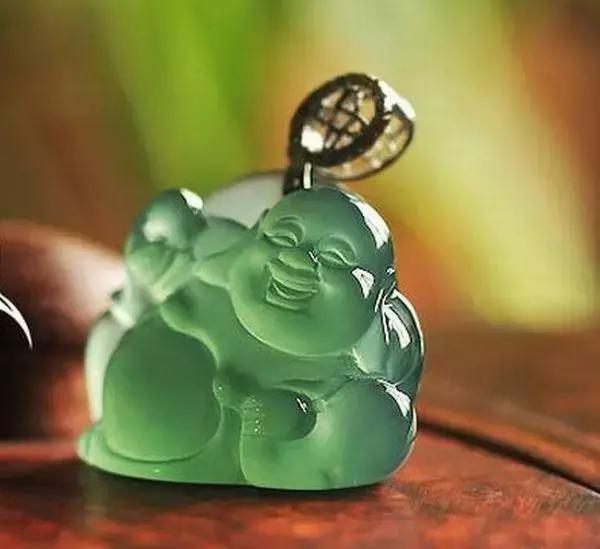 本命佛怎么戴,如何佩戴佛吊坠