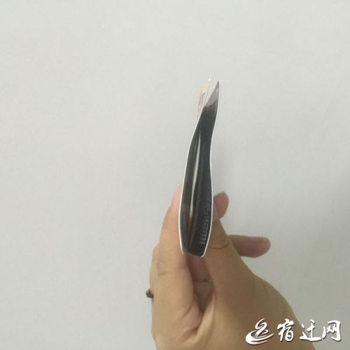 银行卡放车里晒弯了还有救吗,银行卡放车里太阳晒变形了怎么办