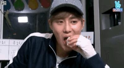 exo2018推特直播,exo分享超长介绍