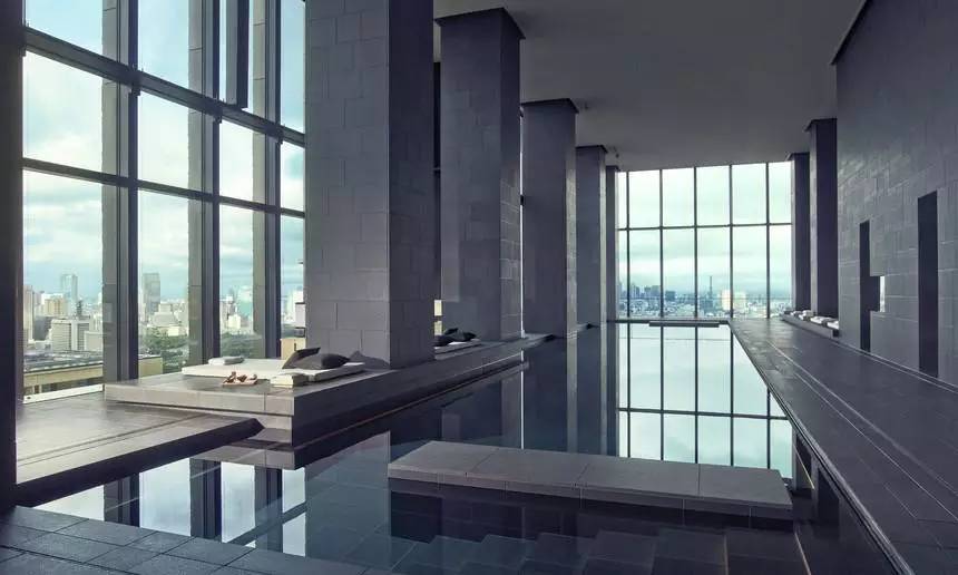 lifeistough｜比起鸡汤你可能更需要来一场暖心日本行