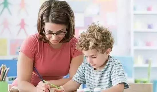 庆祝六一儿童节图片简笔画,六一儿童节表演舞台简笔画