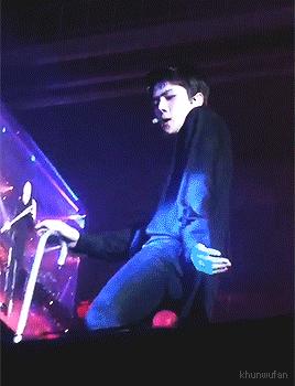 exo三巡letoutthebeast,exo三巡名场面控场完整版