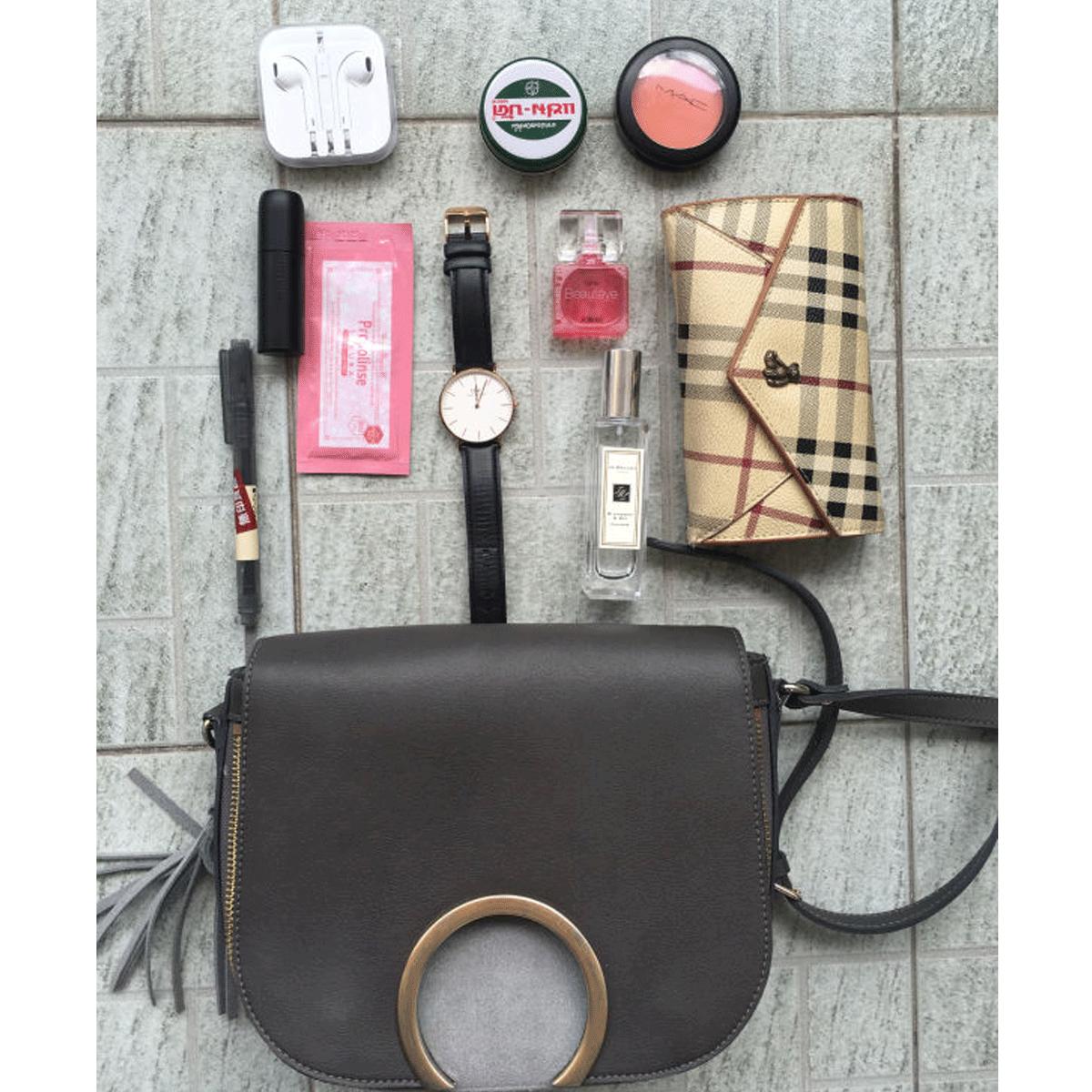 粉丝寄来的包,粉丝寄来了一箱包包