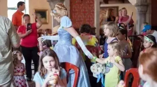 上海迪士尼6岁孩子攻略 (七岁儿童在上海迪士尼攻略)