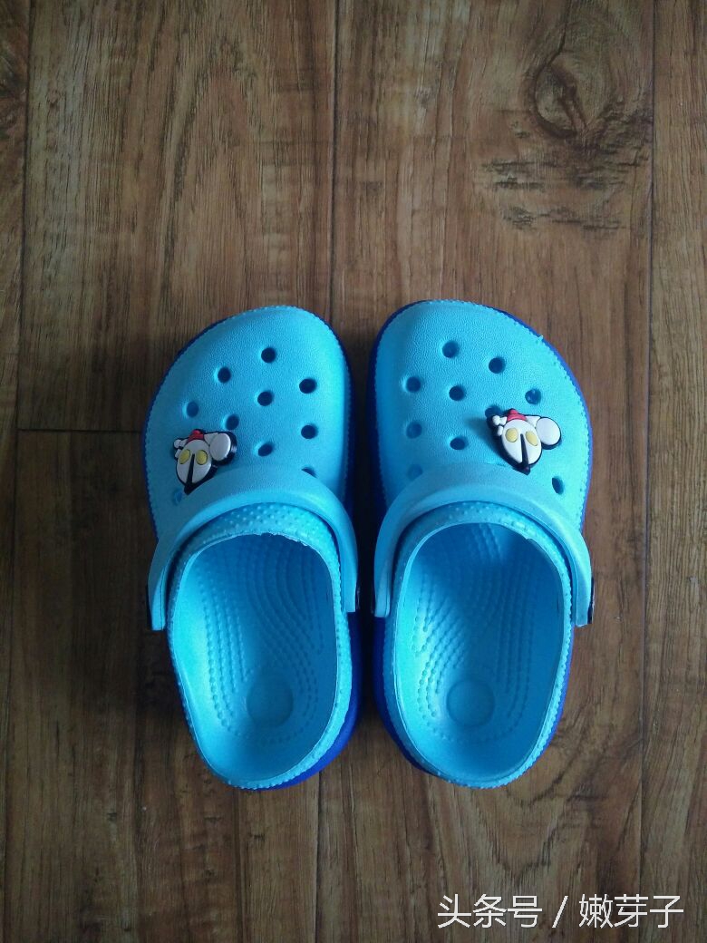 小孩脚气怎么回事,小孩脚气是什么原因引起的