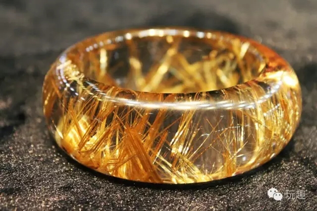 没钩子怎么串手串,手上戴的佛珠手串怎么串