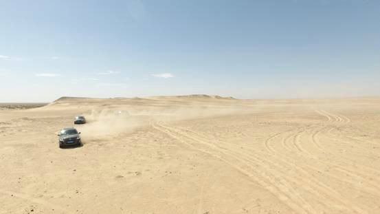 超多美图慎入！开神车，走丝路，这些不可思议的美景就在中国！