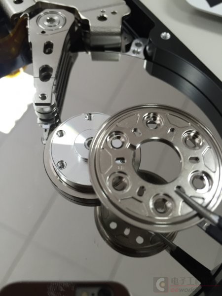拆解机械硬盘有什么用处,拆解机械硬盘的方法
