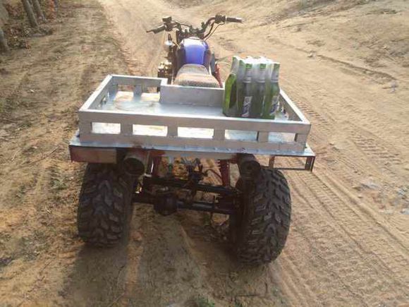 骑着摩托车去野钓,骑电动摩托车去钓鱼