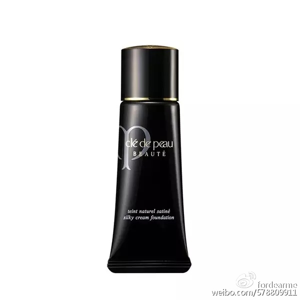 解密粉底涂脸上对比的视频,粉底揭秘