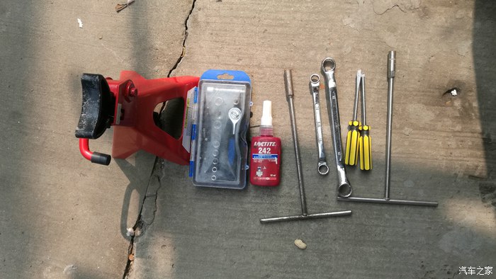 助力泵皮带和发电机皮带是一根吗,发电机皮带和助力泵皮带一样吗