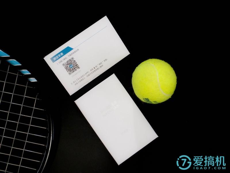 乐心运动手表充电,乐心运动手表显示实时数据