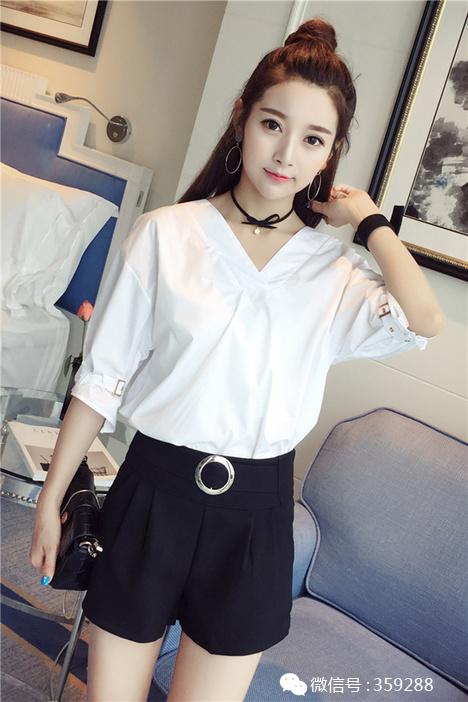 愿岁月静好只愿留住你那绝世容颜,时光如白驹过隙总有难忘的记忆