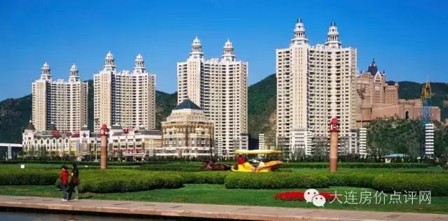 大连星海曾经的大船,大连星海广场标志性建筑是什么