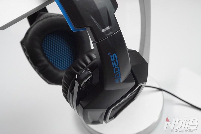 赛德斯狼灵游戏耳机轻体验,赛德斯狼灵头戴式耳机