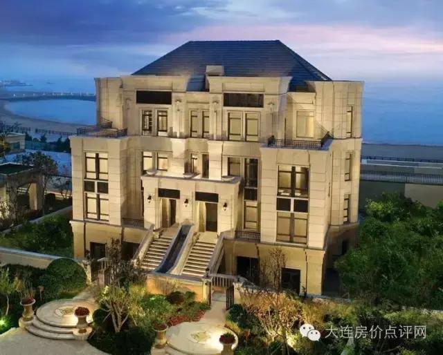 大连星海曾经的大船,大连星海广场标志性建筑是什么