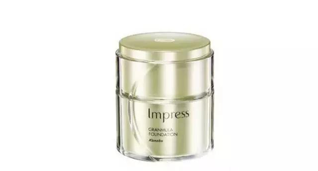 日本适合18岁女生的粉底液,日本品牌贵妇粉底液