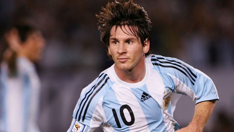 梅西阿根廷19号球衣,梅西在阿根廷穿几号球衣