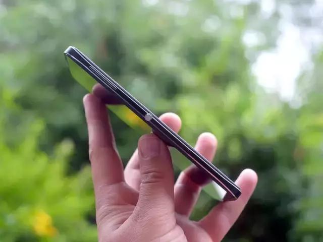 最新款手机性价比最高的一款手机,目前性能最好的高端手机是哪一款