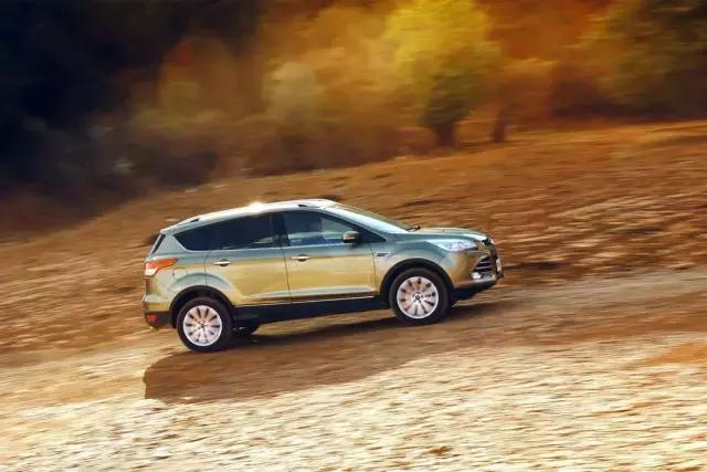 福特新锐界丰田rav4荣放图片,2021丰田rav4荣放和福特锐界