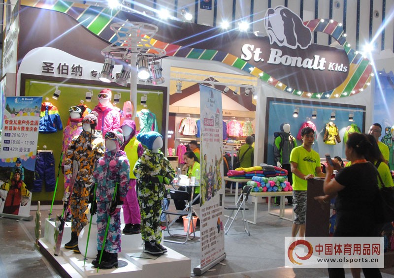 户外冰雪运动品牌,婴幼儿户外运动品牌