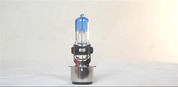 汽车大灯怎么保养不会氧化,车大灯怎么维修