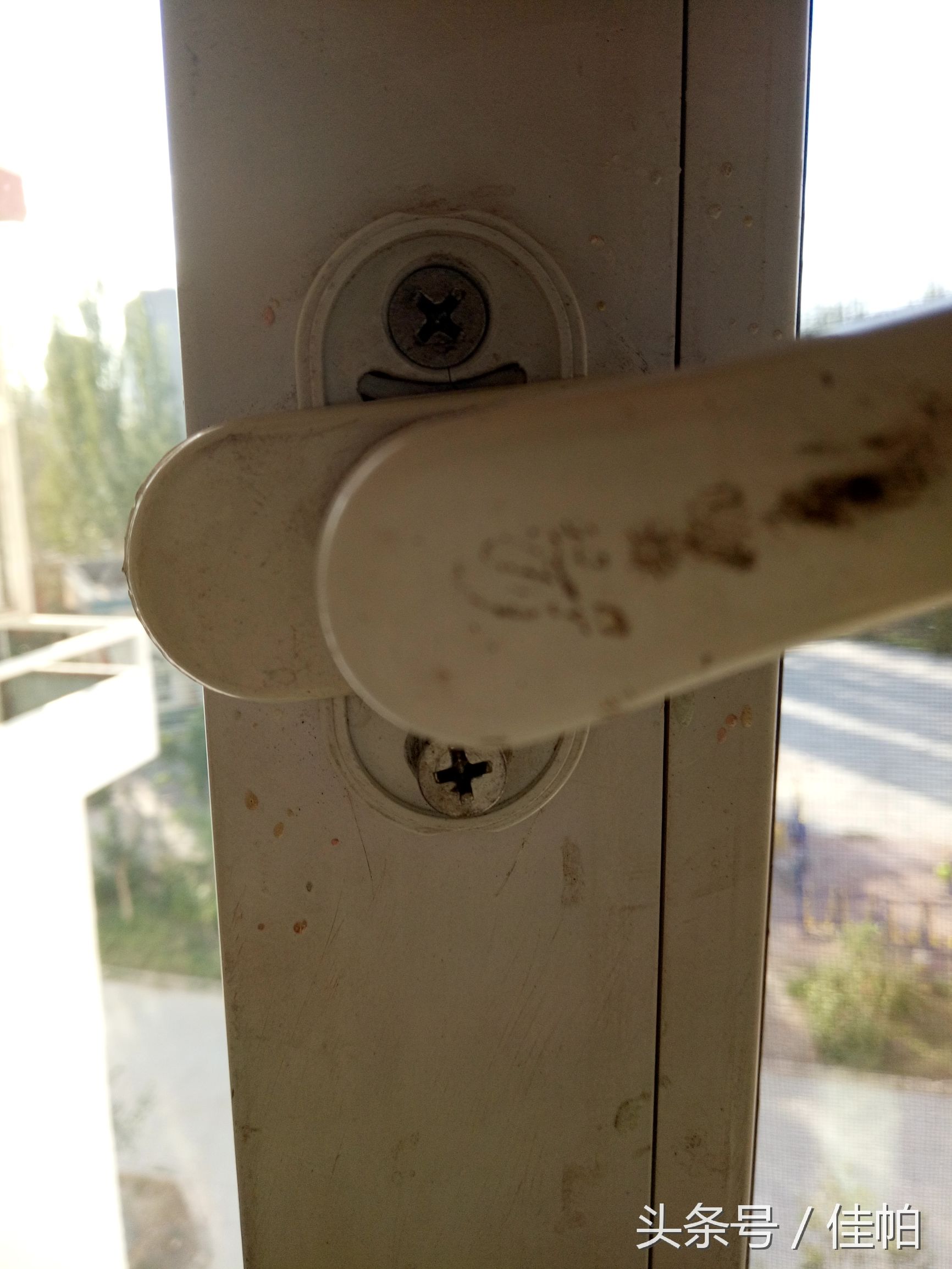 塑钢窗把手选择,塑钢窗的把手转圈关不上了怎么修