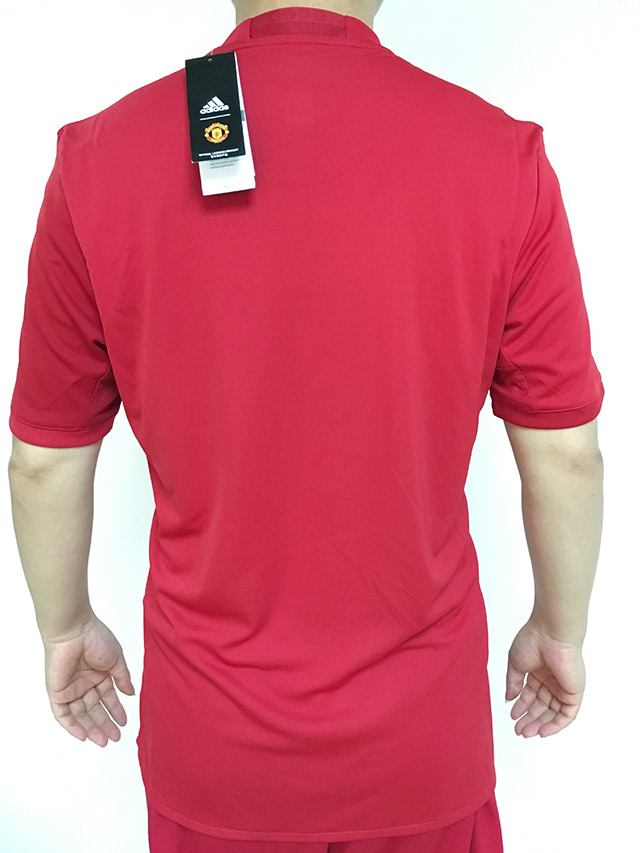 曼联2017-2018球员版球衣评测 (曼联07-08赛季客场黑色长袖球衣)