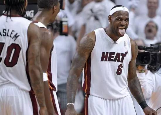 和司机聊车,和司机聊天的感受