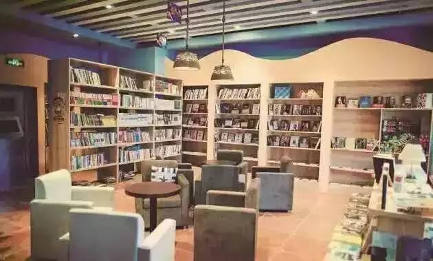 大连适合打卡的书店,大连可以看海的书店