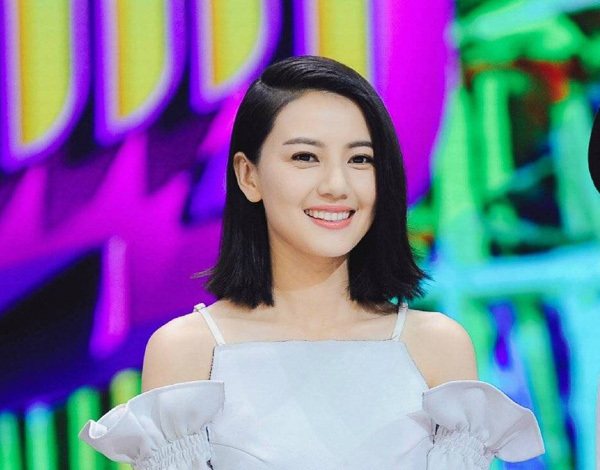 高圆圆同款发型适合你,复古运动风高圆圆发型